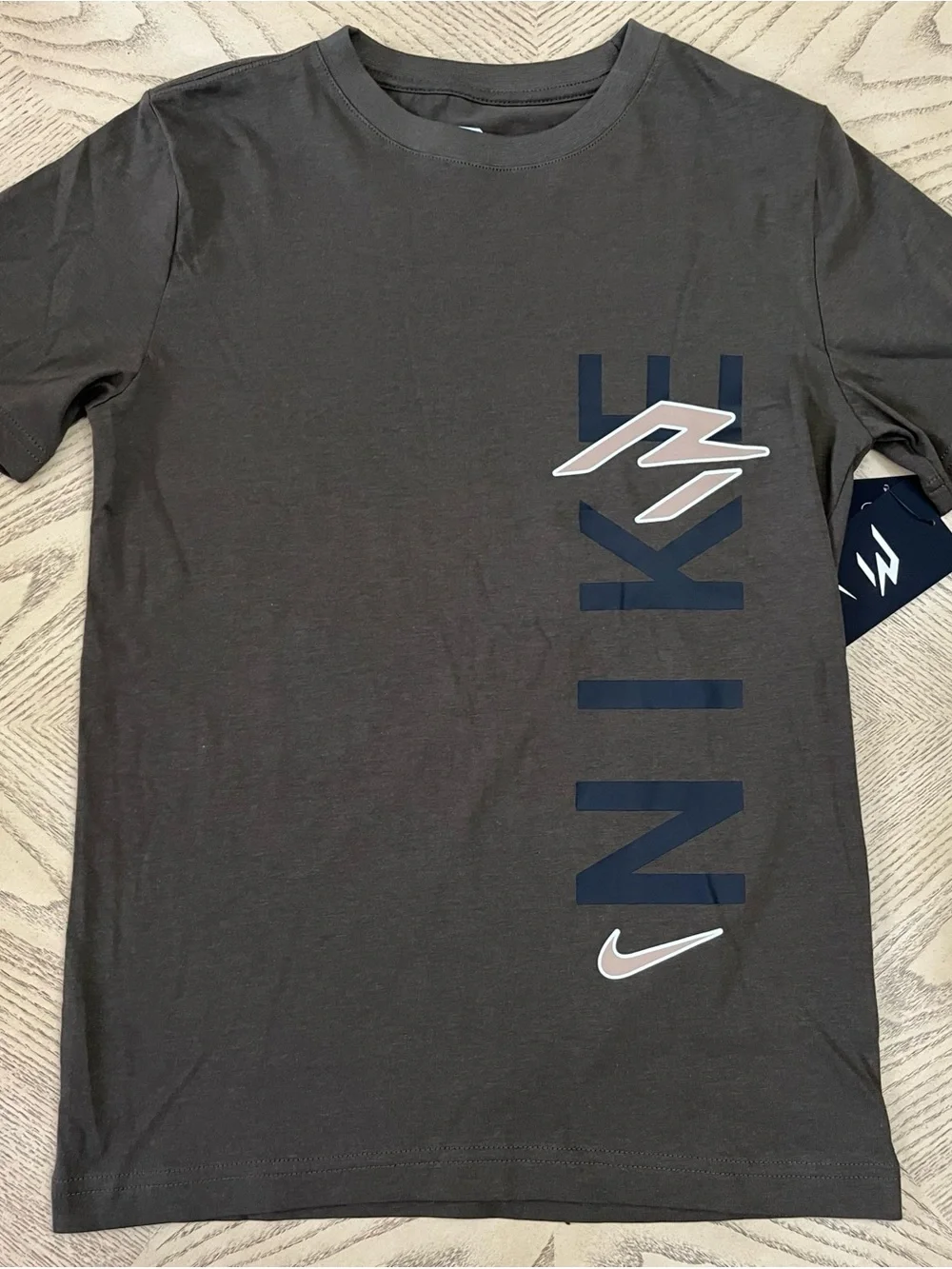 *NWT* Boys Nike 3BRAND Short Sleeve Tee & Pant Size M
